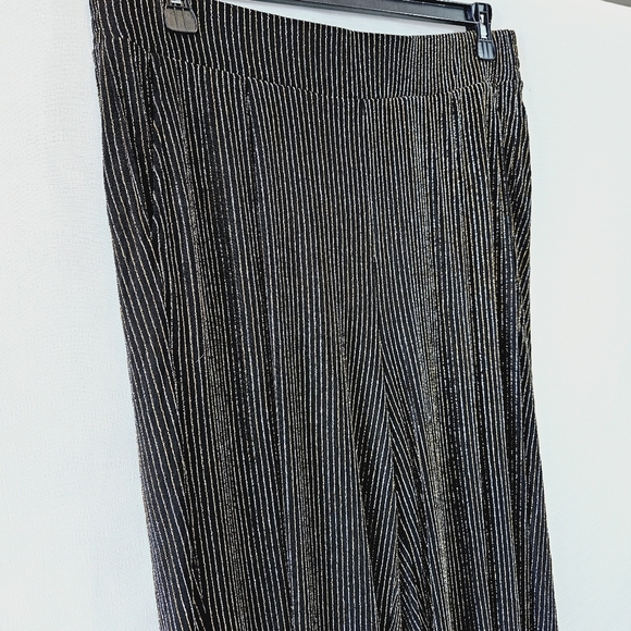 NWT Torrid Pull On Wide Leg Stretch High Rise Glitter Stripe Pant size 1 - Picture 7 of 12